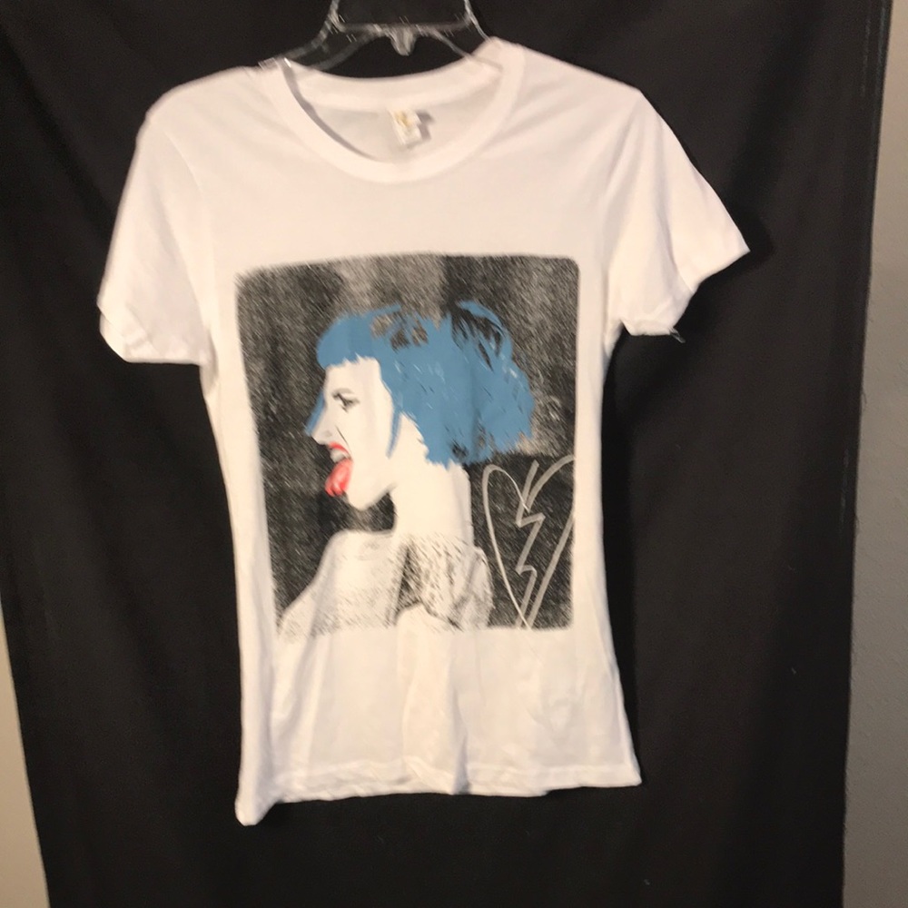 Rock Me ladies size M white short sleeved T-shirt